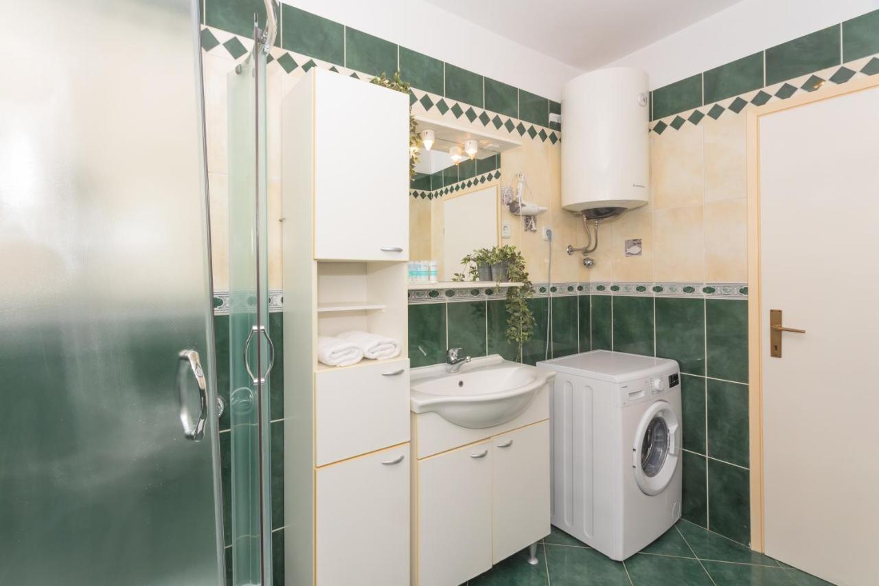 Apartment Mozart Шибеник Екстер'єр фото