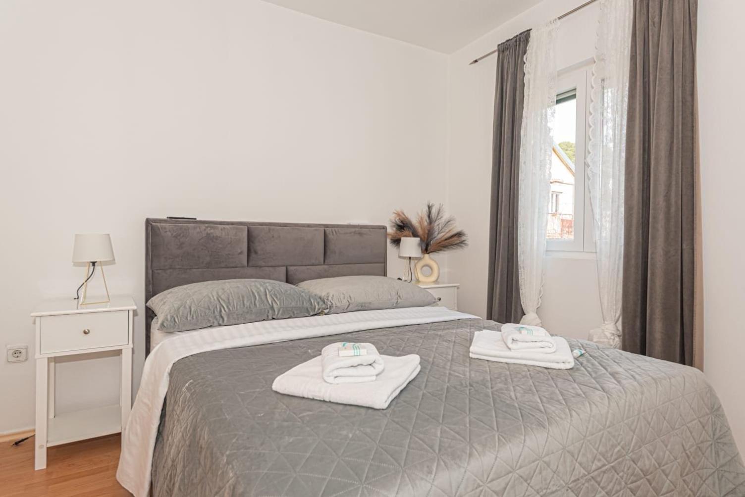 Apartment Mozart Шибеник Екстер'єр фото